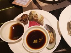 -大中华希尔顿酒店-念自助餐·嗨啤·小龙虾