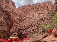 -天山神秘大峡谷