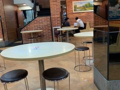 用餐区-都城快餐(中山三店)