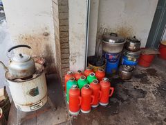 -两棵树馄饨店(渔梁住保小区店)