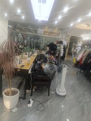 -藤野造型烫染·漂发