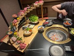 -山川小町·极番烧肉(新地假日广场店)