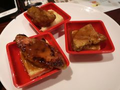 -荣誉国际酒店-云顶旋转餐厅