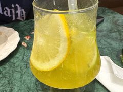 -秘密旅行Bonjour(黑金冠 江南西店)