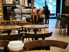 -星巴克臻选(华堂·新辰汇店)