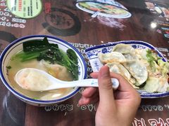 -长人馄饨铺(解放街店)