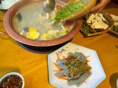 -民食香·腊排骨野生菌美食(木府店)