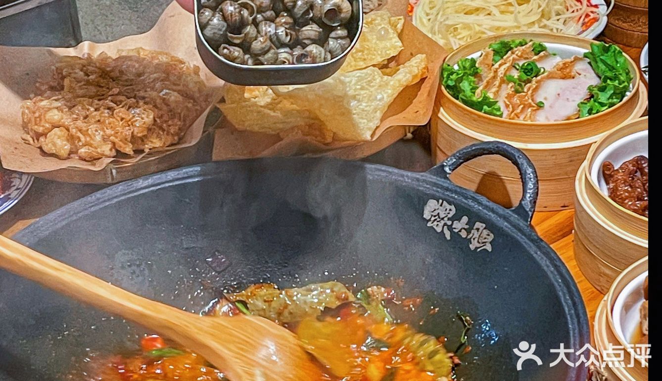 pang臭界的西安首家｜现炒螺蛳锅底的螺蛳粉火锅绝‼️