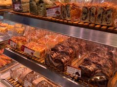 -巴黎贝甜(大宁国际商业广场店)