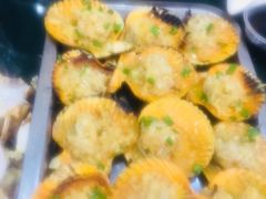 -覃记海鲜美食餐厅