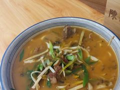 -陈八两面家(华孚写字楼店)