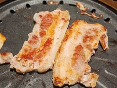 -蚂蚁洞·烤肉大营地(上海静安大悦城店)