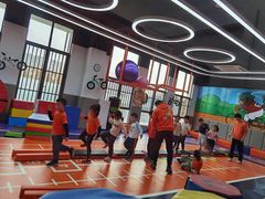 -趣动熊运动发展中心(乐坊校区)