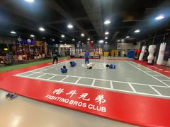 -格斗兄弟搏击健身训练馆(望京店)