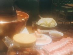 -年巴羊肉铺老铜锅(梅江店)