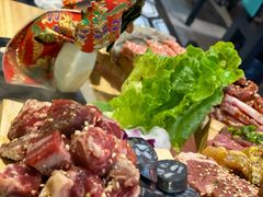 -汉城烤肉·黑金冠(华山路店)