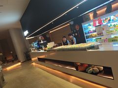 -涨巢·潮玩水疗局