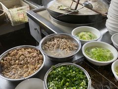 -茅屋大酒店