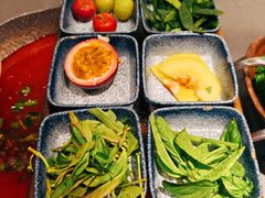 -楠小云·云南鲜牛野生菌自助火锅(九眼桥店)