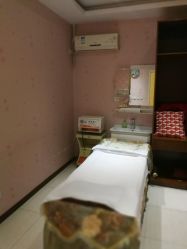 -成都伊贝丝美容美胸SPA会所