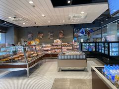 面包甜点陈列柜-巴黎贝甜(印象城店)