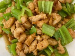 祖传辣子鸡丁-聚发号清真菜馆