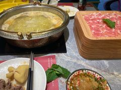 -一绪に寿喜烧(荟聚店)