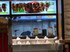 -黄泥岗·地道湖北菜(奥特莱斯店)