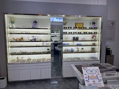 -视野联行眼镜·蔡司·控优点授权(长白万象汇店)