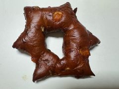 橙皮瓜子碱水面包-WHEN PIGS FLY当猪飞