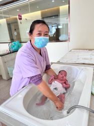 -禾馨·母婴护理月子中心(世纪大道店)