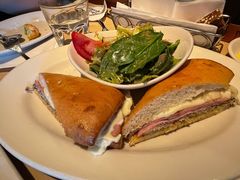 -The Cheesecake Factory 芝乐坊餐厅(王府中環店)