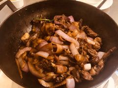 -胡须佬鸡煲四季火锅店(石厦西村直营店)