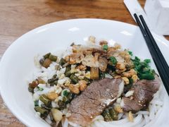 -牛八宝桂林米粉(八里庄店)