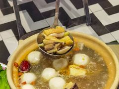 -鼎鼎香·港式火锅(北京SKP店)