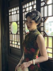 -一揽芳华汉服旗袍体验馆(拙政园店)