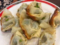 生煎馄饨-小实惠嘉(威海路店)