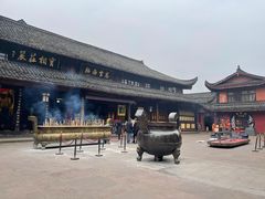 -峨眉山报国寺