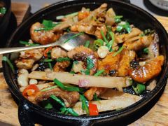 -得意啫·广东啫啫煲(前海HOP店)
