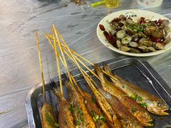 迷你小黄鱼-小民大排档(光谷店)