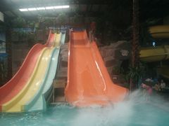 -南宫温泉水世界