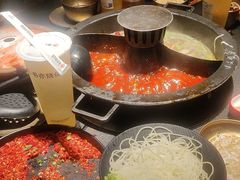 -晓宇重庆火锅(西安荟聚店)