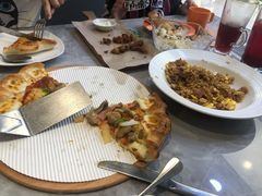 -必胜客(中大银泰店)