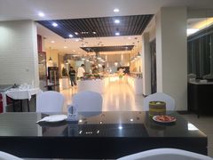 -东方苑自助餐厅(稻香湖景酒店)