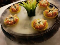 香薰荷花酥-1921餐厅.精选.浙味(一线西湖湖景店)