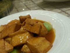 -闫府私房菜(经四路万达店)