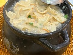 -官塘陈记鱼生·潮汕砂锅粥·牛肉火锅(潮枫路总店)