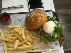 主厨汉堡-Future&Kitchen