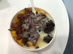 芒桃酸杏加红豆-美肴冰品·汉堡·牛腩饭(总店)