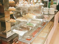 -圣丰索菲特·2 On 988 Café 自助餐厅
